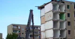 Демонтаж 5 этажного дома Великие Луки, цена от 3691 руб.