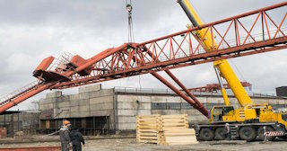 Демонтаж козлового крана в Великих Луках от Сварной-Вкл - Цены от 1560 рублей