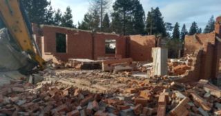 Демонтаж 1 этажного дома Великие Луки, цена от 1612 руб.