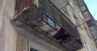 Демонтаж балкона Великие Луки, цена от 2963 руб.